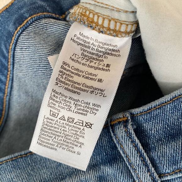 J. Crew Essential Straight Blue Jeans - Size 27T - Picture 6 of 6